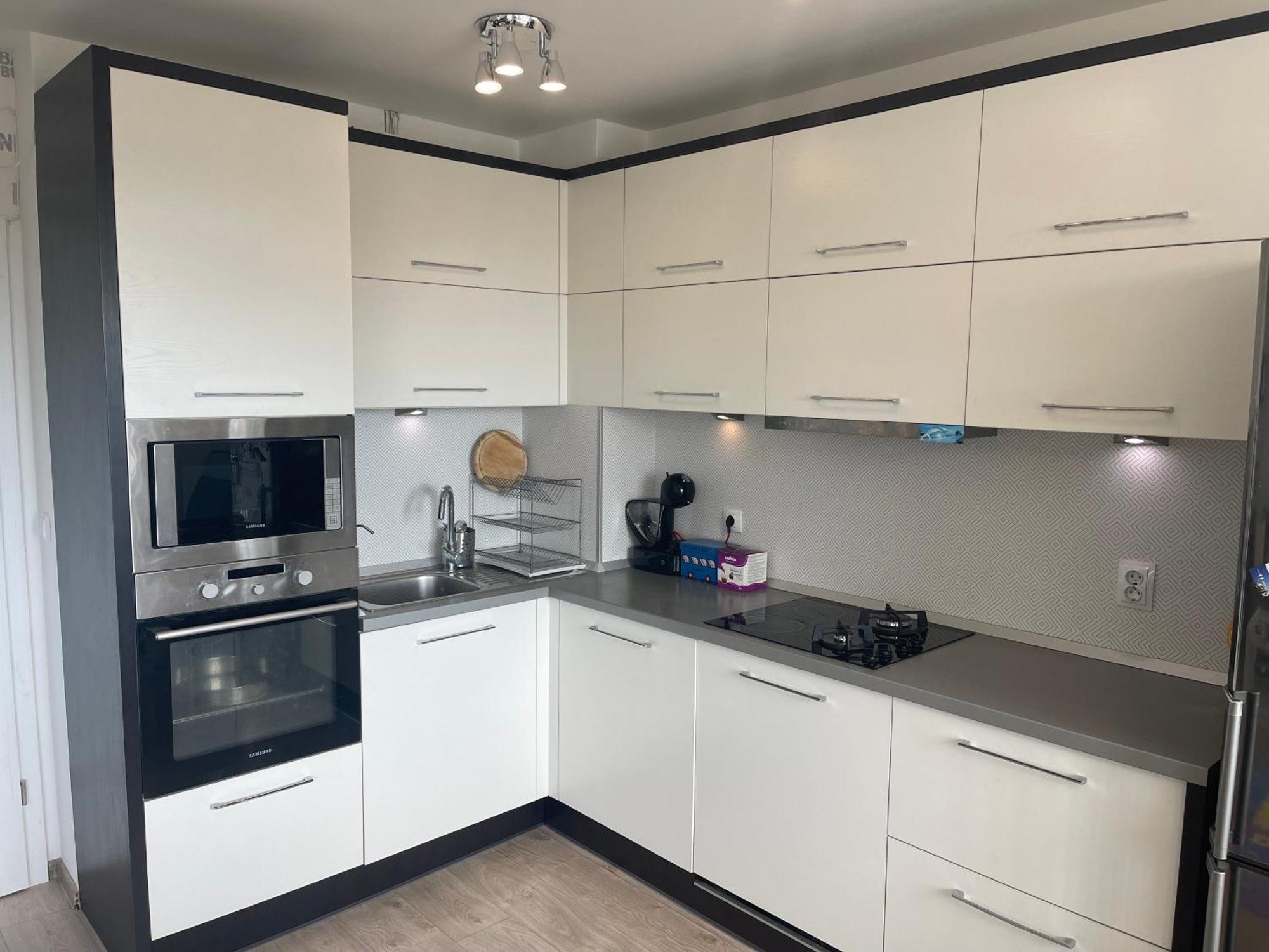 Briz Apartment; 2 Bdr; 6 Guests; Private Parking Warna Exterior foto