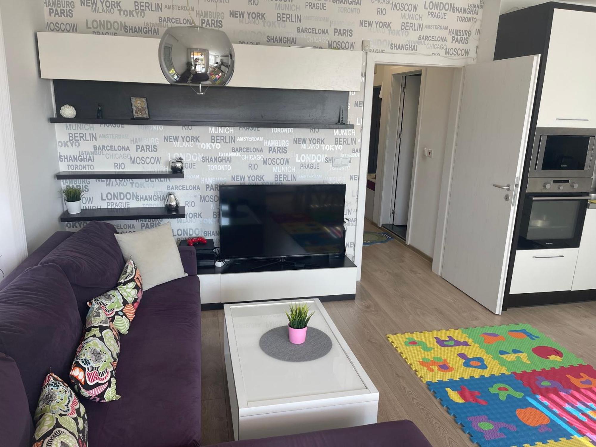 Briz Apartment; 2 Bdr; 6 Guests; Private Parking Warna Exterior foto